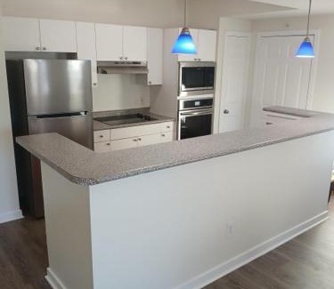 Lower Garden District Apartment | Perfect Proximity