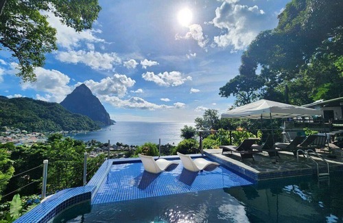 Soufriere House | Perfect Relaxing Getaway | Close to Soufrière Beach, Tet Paul Nature Trail