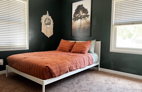 Yuba City Apartment | Perfect room with private porch and excellent location