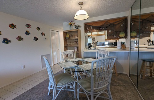 Cortez Condo | Perfect Seasonal Rental,Canal Front Condo less than mile to beach,40ft boat slip