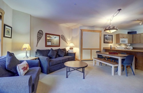 East Village at Copper Condo | Perfect Ski Condo with hot tub Steps from the Super Bee & Golf Course CS325