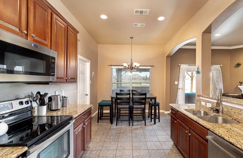 Forney House | Perfect Stay in Ranch-like House with Huge Backyard!
