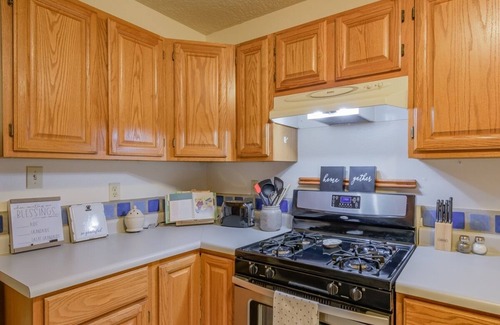 Ranchito House | "Perfect Stays for Balloon Fiesta" Mountain Views Await!