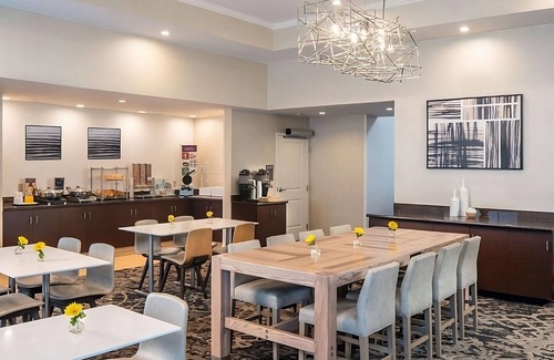Brentwood Apartment | Perfect Suite for Exploring Nashville's Charm w/Free Breakfast, Pets Allowed!