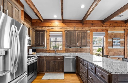 Terrell House | Perfect for your Holiday Gathering!