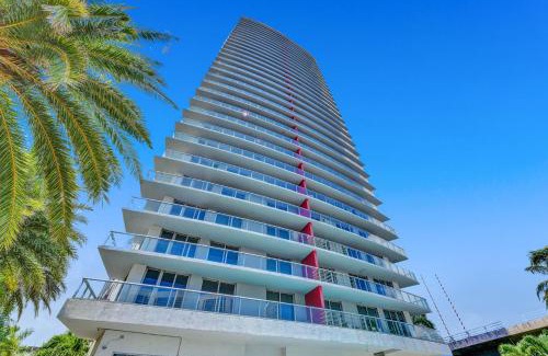 Hallandale Beach House | Perfect Vacation Large Condo Breathtaking Views