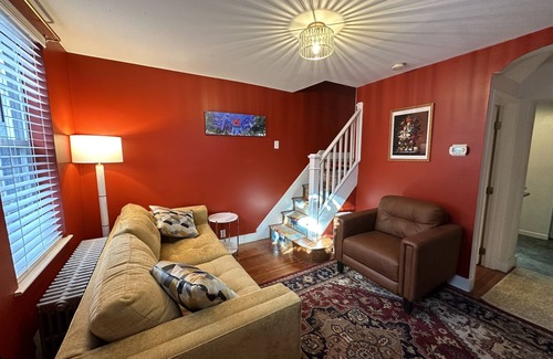 Washington Square West House | Perfect Walk Score! Pet Friendly Home in Central Philly