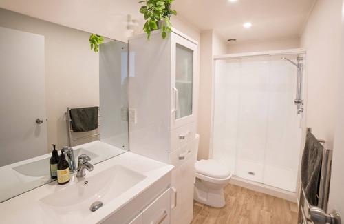 Waimauku Other | Perfect Wedding Group and Family accommodation