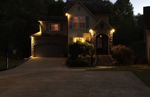 Oxford House | Perfect weekend rental! Sleeps 10!