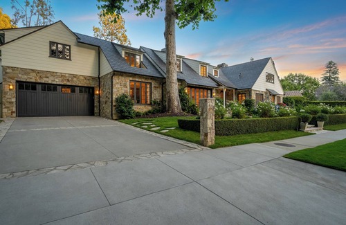 Santa Monica House | Perfected Califorina indoor/outdoor living.