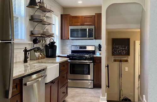 Rockford Cottage | Perfectly Furnished Peaceful & Cozy, 30+ stay, Sleeps 6. Utilities included