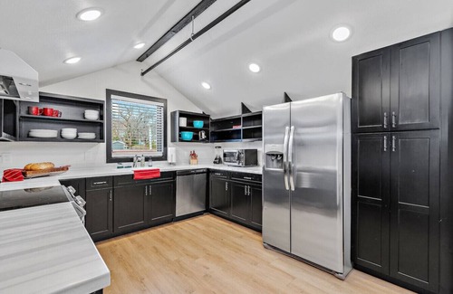 Rapid City Apartment | Perfectly located 3 bedroom - 2 bath apartment