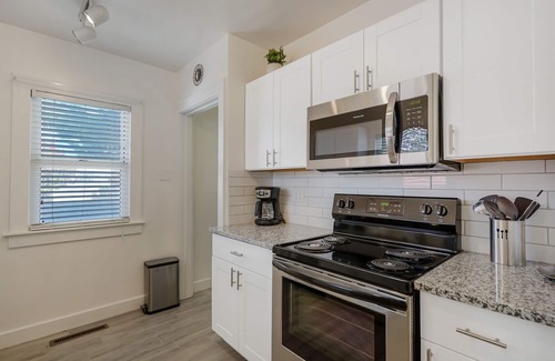 Nob Hill House | Perfectly located in the Albuquerque area of Nob Hill