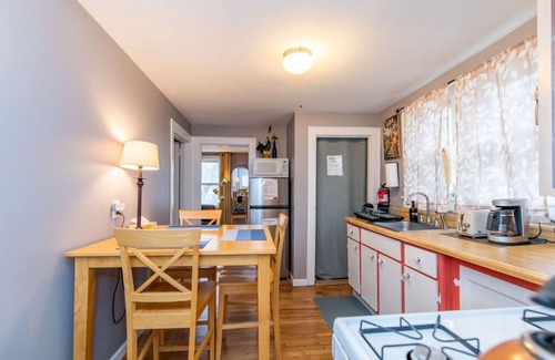 Old North End Apartment | Perfectly Located Private Apartment