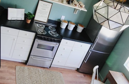Prescott House | Perfectly located with 2 bike cruisers available to help you explore the town!