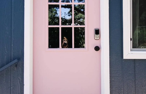 Prescott House | Perfectly located with 2 bike cruisers available to help you explore the town!