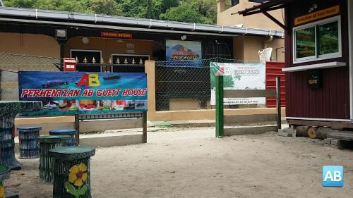Kampung Pasir Hantu House | Perhentian AB Guest House
