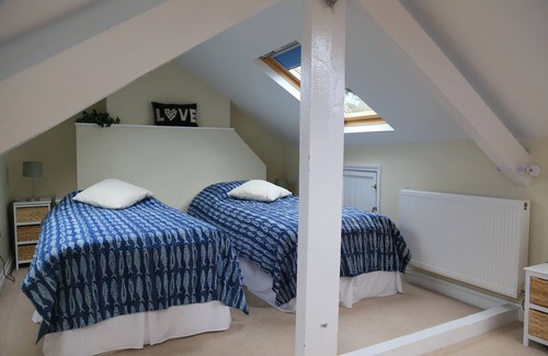 Instow Cottage | Period Cottage, Instow, 2 minutes to beach, pet friendly, sleeps 6