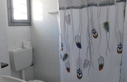 Perissa House | Perissa Art Villa - Kitchen & Washing Machine