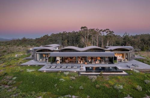 Stanford Villa | Perivoli Lagoon House
