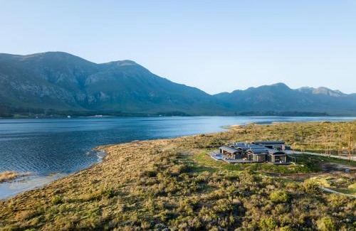 Stanford Villa | Perivoli Lagoon House