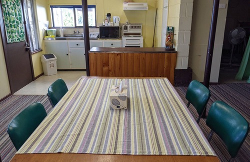 Second Valley House | Periwinkles - two kitchens, two bathrooms, family and pet friendly!