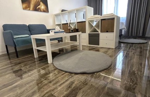 Popesti-Leordeni Apartment | Perla Home