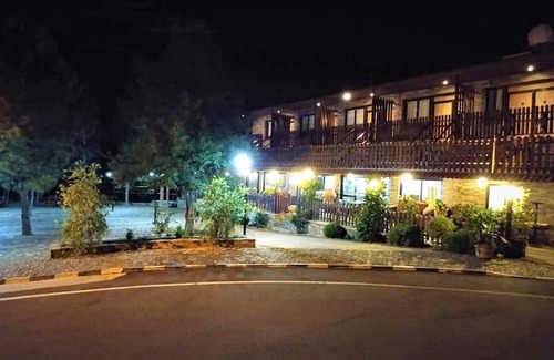 Askas Apartment | Perneia room 3,A fantastic village to relax and enjoy the nature !