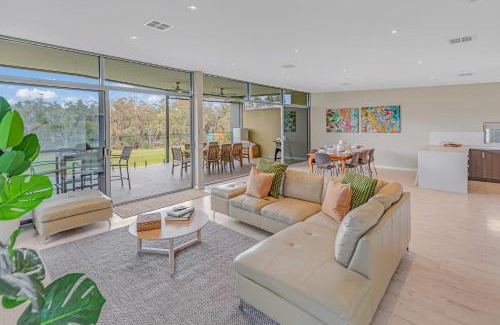 Moama House | Perricoota Waters - Echuca Holiday Homes