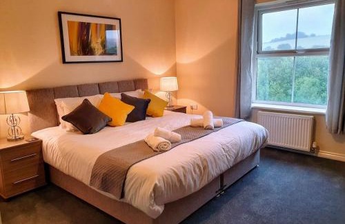 Barrow Gurney House | Perry House, Long Ashton, Bristol by Cliftonvalley Apartments