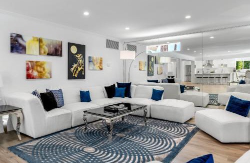 Palm Springs Villa | Perrys Paradise by ACME House Company