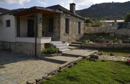 Kastritsa House | Persefoni's Home