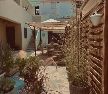 Keramoti Apartment | Perseides Luxe Maisonettes