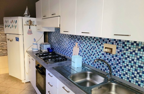 Riace Marina Apartment | Persephone vacation home in Riace marina RC Calabria 350 m from the beach.