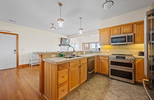 Manteo Condo | Persuasion, 604 N Bay Club
