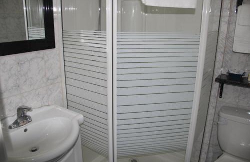 Perth Hotel | Perth Plaza Inn & Suites