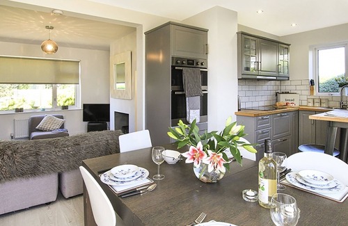 Edern Cottage | PERTHI, pet friendly, with open fire in Morfa Nefyn