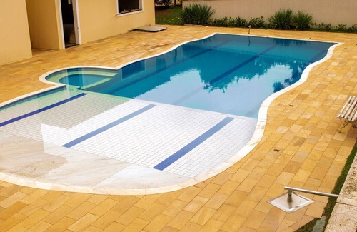 Santa Maria da Serra House | Pesca, piscina e lazer: Chácara em Tamanduá/SP