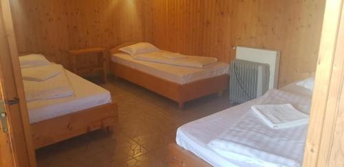 Giurgiu County Cabin | Pescuit la Conac