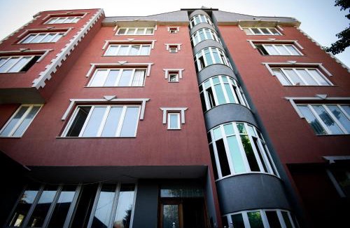 Peshkopi Apartment | Peshkopi Holiday Home