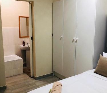 Ermelo House | Peshline Guest House Unit 3