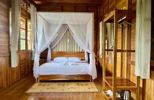 Kecamatan Sikur Bed & Breakfast | Pesona 361 Alam Bungalows