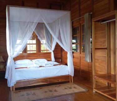 Kecamatan Sikur Bed & Breakfast | Pesona 361 Alam Bungalows