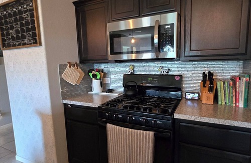 Crowley House | Pet and family friendly nirvana, privately fenced yard near downtown Fort Worth