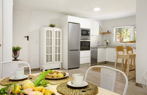 Los Palmitos Villa | Pet-Friendly 'Finca Rural Los Tanquillos' with Mountain View, Pool, Wi-Fi, A/C, Terrace & Garden
