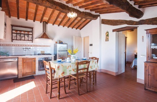 San Quirico d'Orcia Apartment | Pet friendly apartment