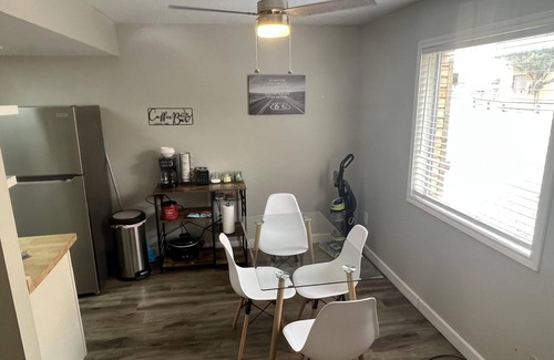 Clovis Condo | Pet Friendly! 1st Floor! Walking Distance to Shopping & Dining