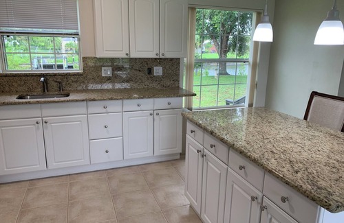 Harbour Heights House | Pet Friendly 2 Bedroom waterway home by Peace River with WiFi, AC in Punta Gorda