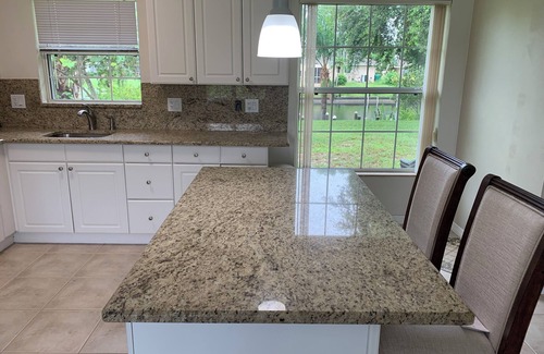 Harbour Heights House | Pet Friendly 2 Bedroom waterway home by Peace River with WiFi, AC in Punta Gorda