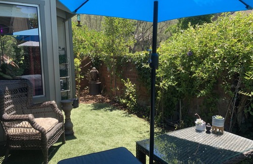 Santa Rosa House | Pet Friendly 2 bedroom Sunny Peaceful Townhome